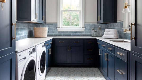 TILDES  TILE